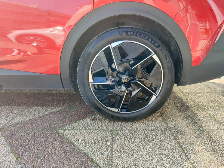 Peugeot 408 136ch e-DCS6 / GT 