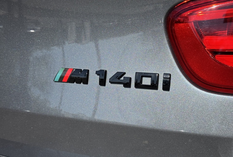 BMW Série 1 M140i xDrive 3.0i 340 F20 LCI2 / Toit ouvrant / Carplay / Camera / Harman Kardon / FR