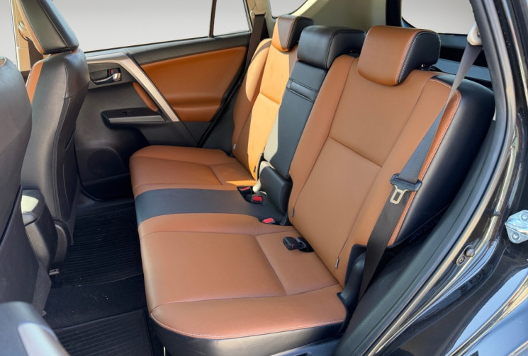 Toyota RAV4 2.5 HYBRID 197 CH LOUNGE 2WD