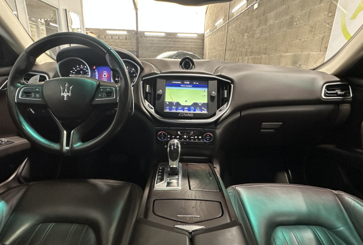Maserati GHIBLI SQ4 3.0 410 ch V6 Bi-turbo