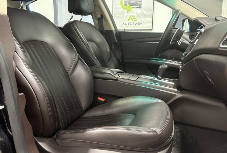 Maserati GHIBLI SQ4 3.0 410 ch V6 Bi-turbo