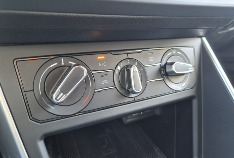 Volkswagen Polo VI 1.0 TSI BMT 95 CV * LIFE * CARPLAY *