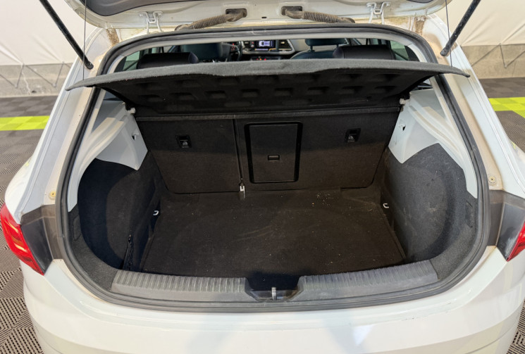 SEAT Leon Leon 2.0 TDI 150ch Xcellence - CARPLAY / LED / Toit ouvrant / Distri OK