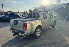 Nissan Navara Double Cabine 3.0 V6 DCI 231 BVA - Full options - couvre benne