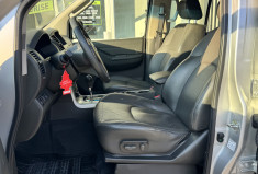 Nissan Navara Double Cabine 3.0 V6 DCI 231 BVA - Full options - couvre benne