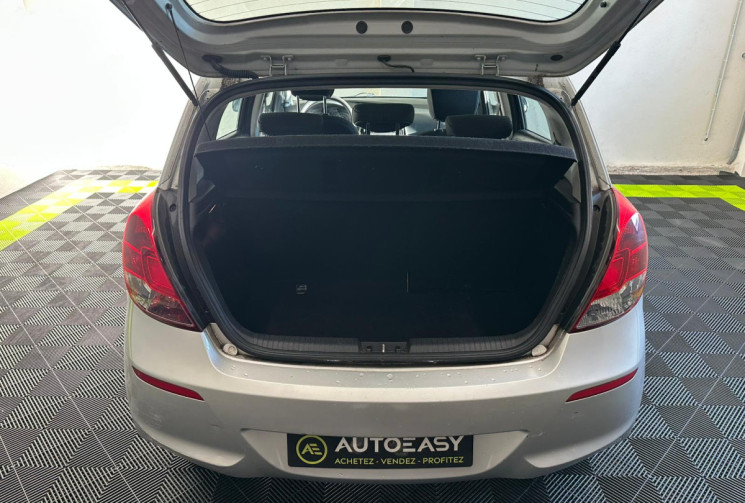 Hyundai I20 1.1 CRDi75 PACK Inventive / Kit Embrayage Neuf / Moteur à Chaîne