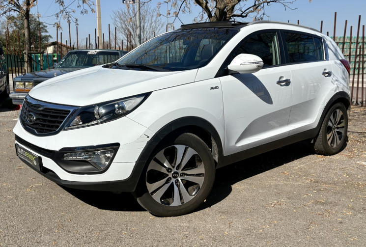 Kia Sportage 2.0 CRD AWD 4x4 136cv Premium / Boîte auto / Cuir / Toit ouvrant 