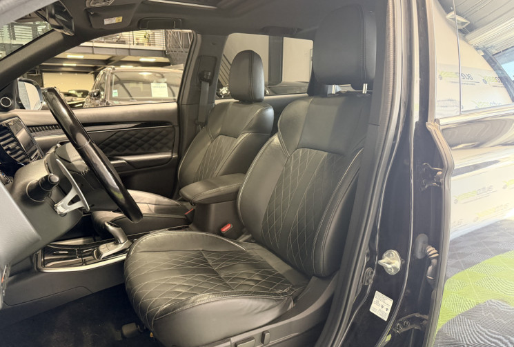 Mitsubishi OUTLANDER PHEV Twin Motor Instyle 4WD Euro6d-T EVA
