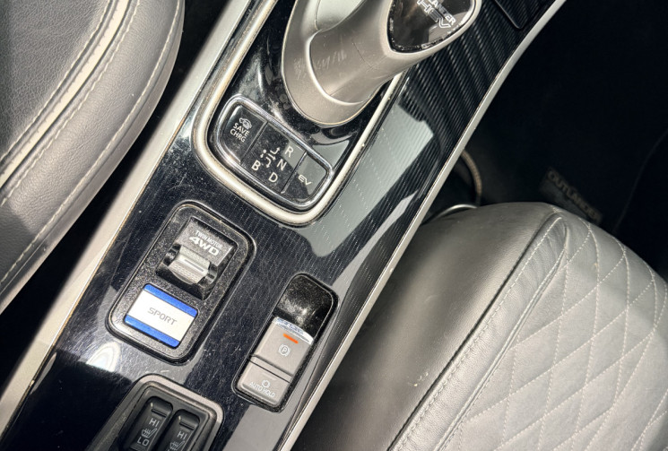 Mitsubishi OUTLANDER PHEV Twin Motor Instyle 4WD Euro6d-T EVA