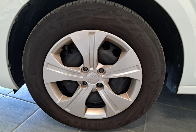 Dacia Sandero  III (BJI) 1.0 SCe 65 Essential -24 - 1 ère main  - suivi entretien - parfait état - 