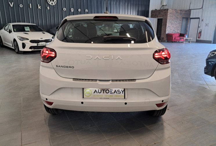 Dacia Sandero  III (BJI) 1.0 SCe 65 Essential -24 - 1 ère main  - suivi entretien - parfait état - 