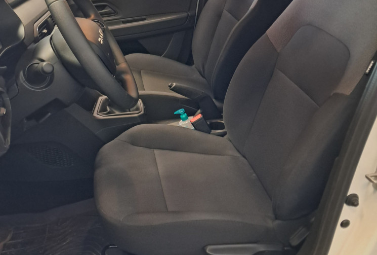 Dacia Sandero  III (BJI) 1.0 SCe 65 Essential -24 - 1 ère main  - suivi entretien - parfait état - 