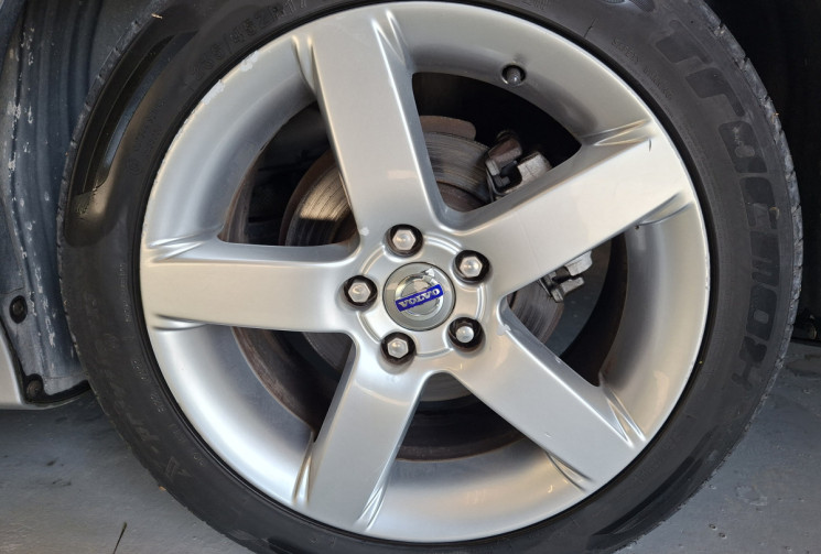 Volvo C70  II CC 2.0 D 16V 136 PREMIUM EDITION