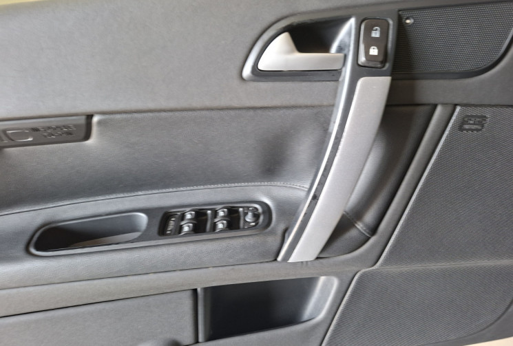 Volvo C70  II CC 2.0 D 16V 136 PREMIUM EDITION