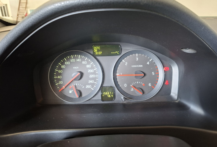 Volvo C70  II CC 2.0 D 16V 136 PREMIUM EDITION