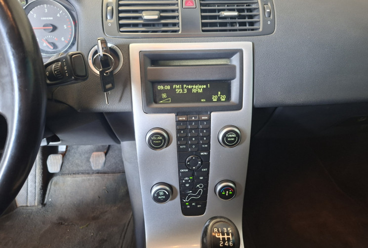 Volvo C70  II CC 2.0 D 16V 136 PREMIUM EDITION