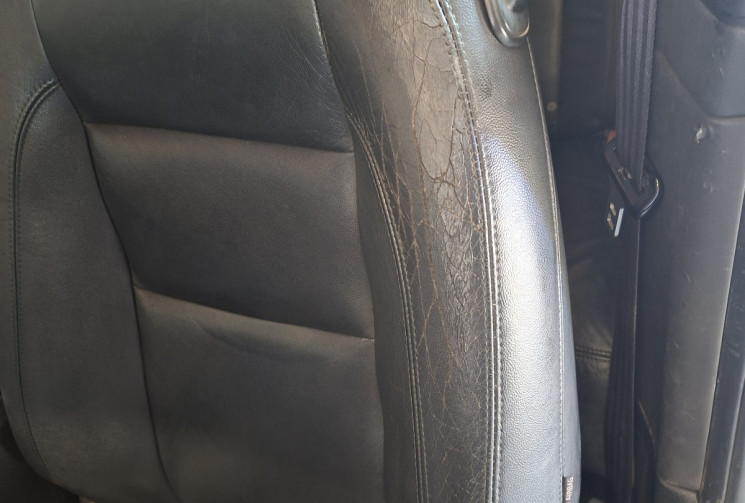 Volvo C70  II CC 2.0 D 16V 136 PREMIUM EDITION