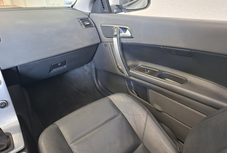 Volvo C70  II CC 2.0 D 16V 136 PREMIUM EDITION