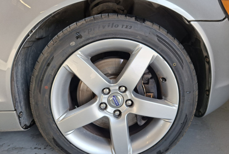 Volvo C70  II CC 2.0 D 16V 136 PREMIUM EDITION