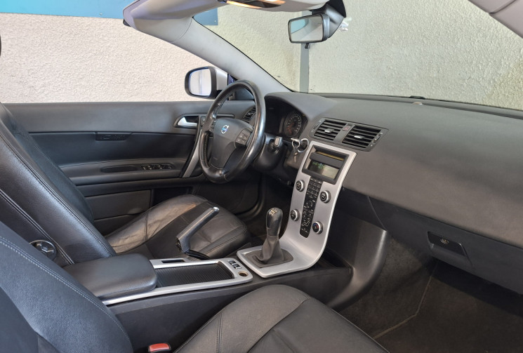 Volvo C70  II CC 2.0 D 16V 136 PREMIUM EDITION