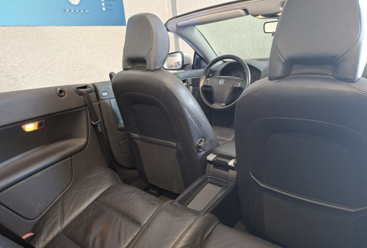 Volvo C70  II CC 2.0 D 16V 136 PREMIUM EDITION