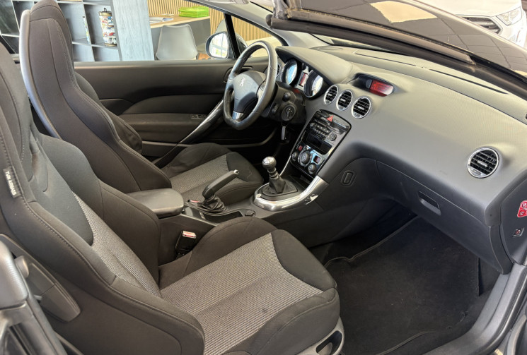 Peugeot 308 CC 2.0 HDI 160  CV 