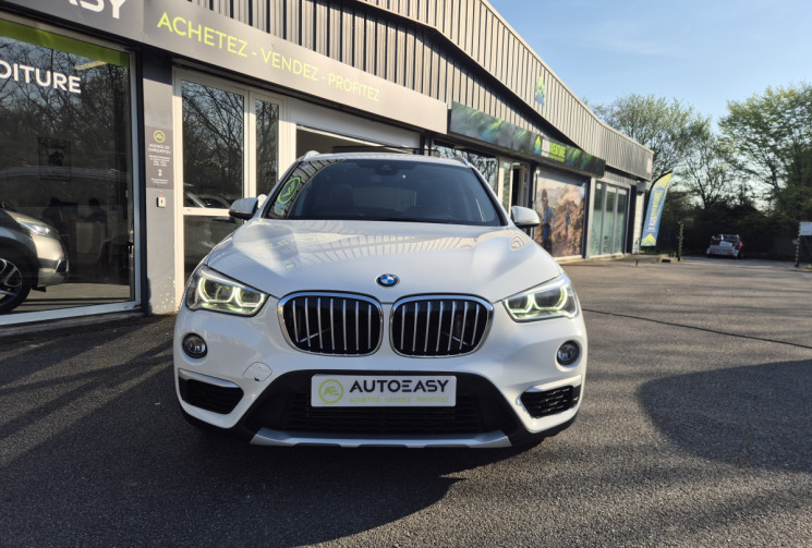 BMW X1 20i 192ch Sdrive Xline Toit ouvrant panoramique / Attelage