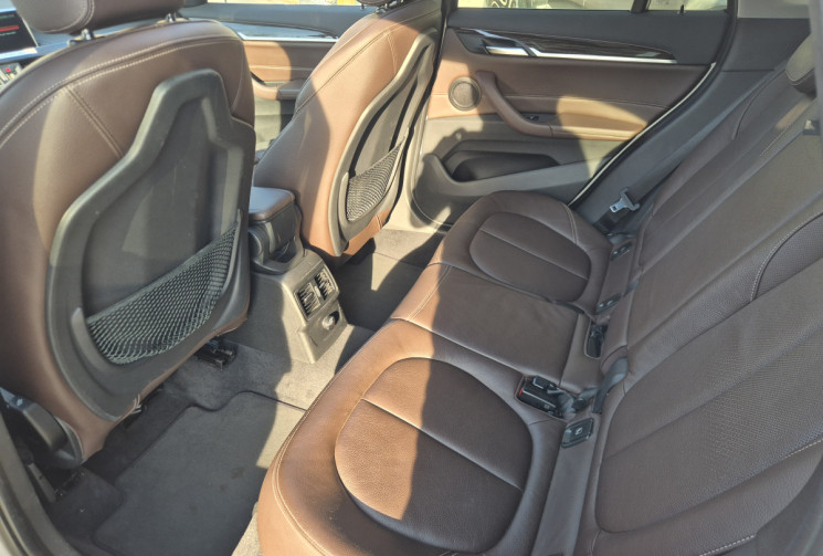 BMW X1 20i 192ch Sdrive Xline Toit ouvrant panoramique / Attelage