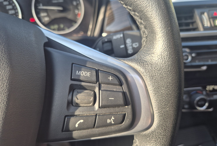 BMW X1 20i 192ch Sdrive Xline Toit ouvrant panoramique / Attelage