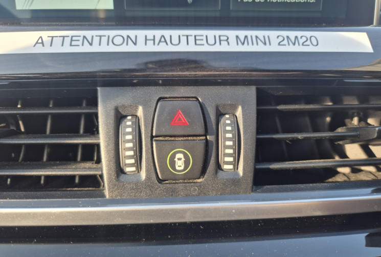 BMW X1 20i 192ch Sdrive Xline Toit ouvrant panoramique / Attelage