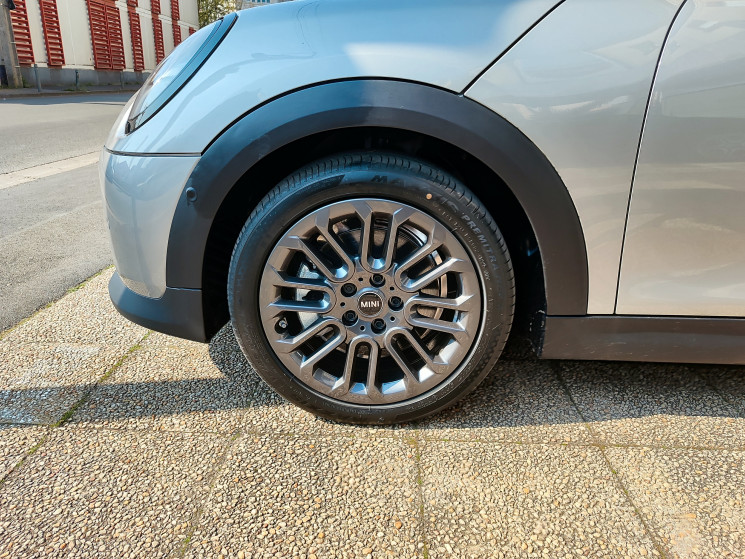 Mini Cooper  4 (F66) 3 Portes C 1.5  DKG7 156 cv / Classic 