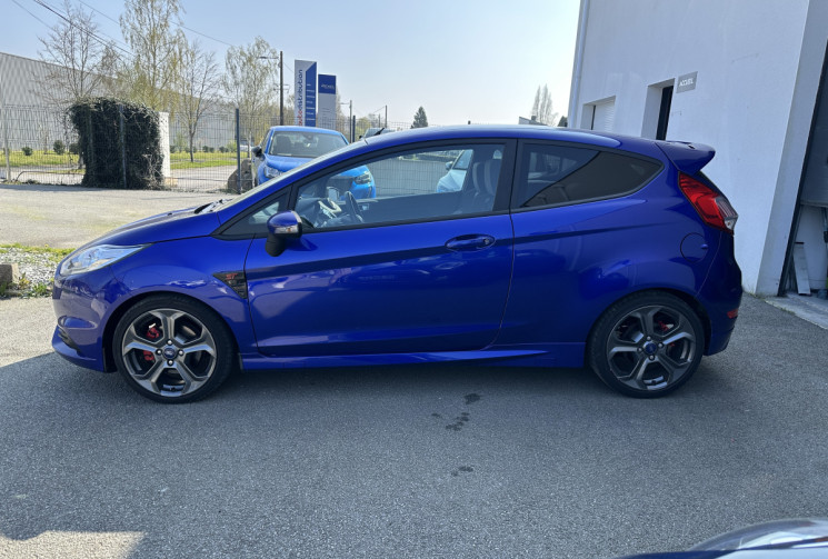 Ford Fiesta VI Phase 2 ST 1.6 T EcoBoost 182 CV MK7