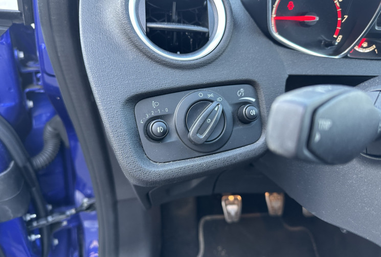 Ford Fiesta VI Phase 2 ST 1.6 T EcoBoost 182 CV MK7