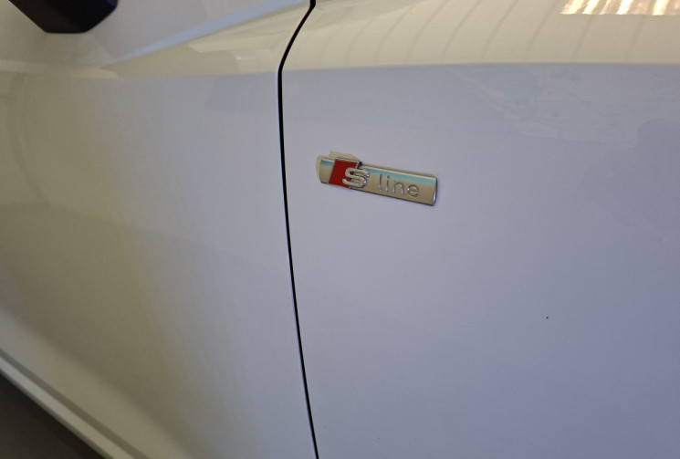 Audi Q3 Série 2 35 2.0 TDI 16V S LINE Tronic7 150 cv