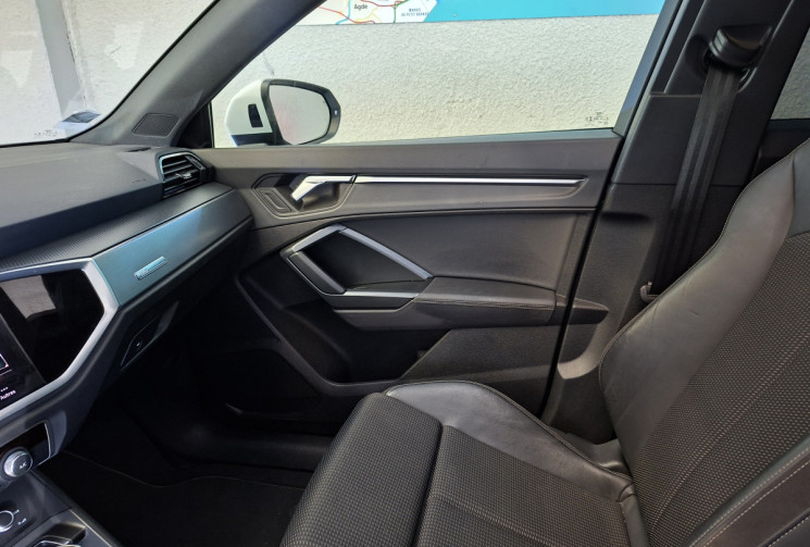 Audi Q3 Série 2 35 2.0 TDI 16V S Tronic7 150 cv