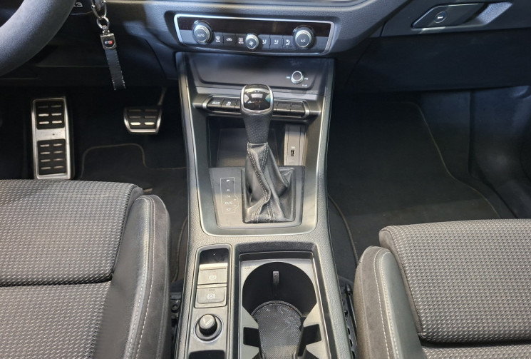 Audi Q3 Série 2 35 2.0 TDI 16V S LINE Tronic7 150 cv