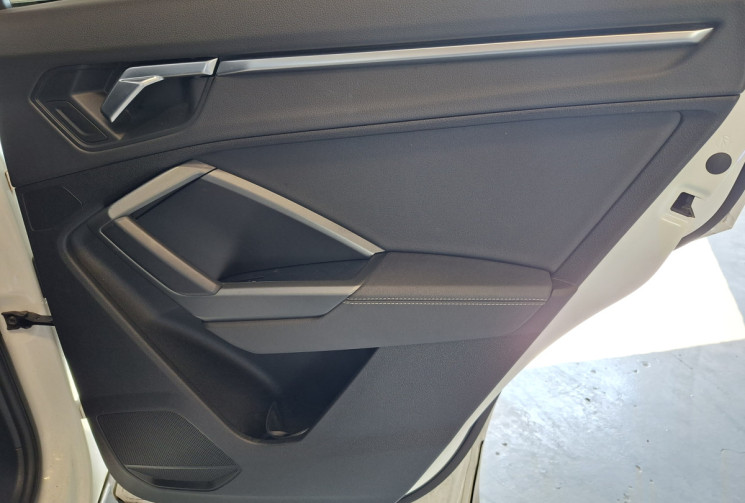 Audi Q3 Série 2 35 2.0 TDI 16V S Tronic7 150 cv