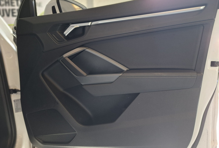 Audi Q3 Série 2 35 2.0 TDI 16V S LINE Tronic7 150 cv