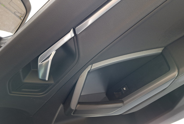 Audi Q3 Série 2 35 2.0 TDI 16V S LINE Tronic7 150 cv