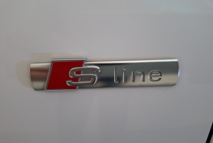 Audi Q3 Série 2 35 2.0 TDI 16V S Tronic7 150 cv