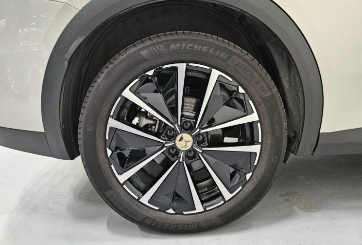 DS DS 7 E-tense 225 cv plug in hybride edition france / attelage