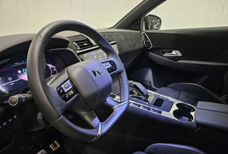 DS DS 7 E-tense 225 cv plug in hybride edition france / attelage