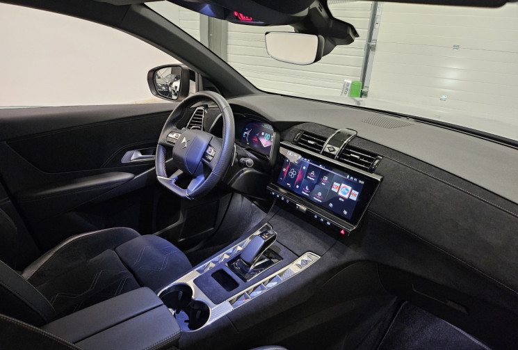 DS DS 7 E-tense 225 cv plug in hybride edition france / attelage
