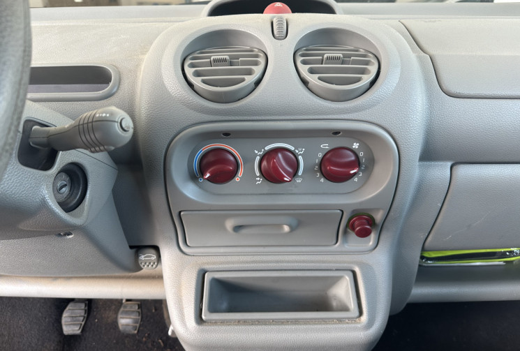 Renault Twingo  1.2 VENTE A MARCHAND UNIQUEMENT