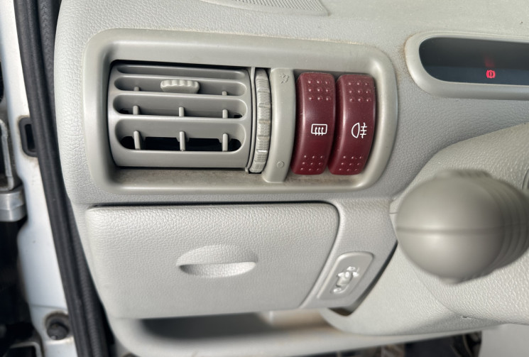 Renault Twingo  1.2 VENTE A MARCHAND UNIQUEMENT