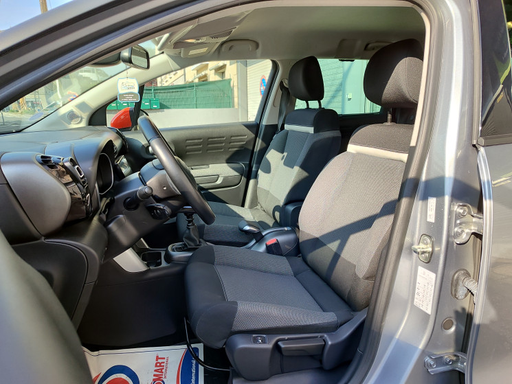 Citroën C3 Aircross 110 SS BVM6 Shine / DITRI OK / SUIVI CITROEN