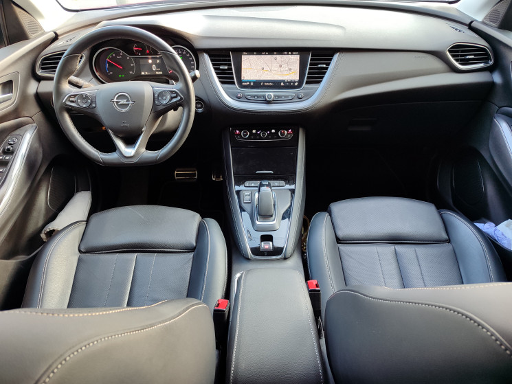 Opel Grandland X 1.6 i 300 PHEV 4x4 EAT8 200 cv / Ultimate 