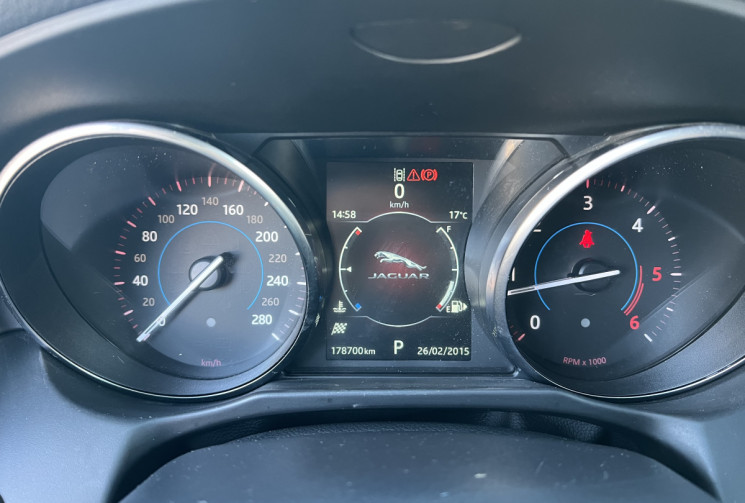 Jaguar XF 2.0 D 16V 180 cv Boîte auto