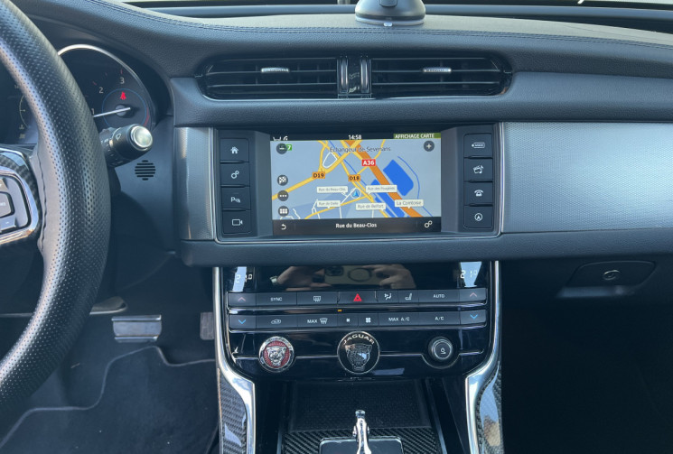 Jaguar XF 2.0 D 16V 180 cv Boîte auto