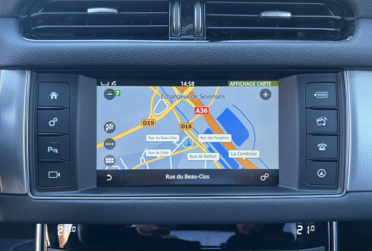 Jaguar XF 2.0 D 16V 180 cv Boîte auto